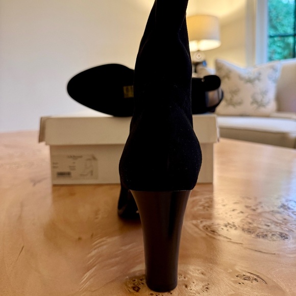 NEW IN BOX L.K. Bennett Kayla Black Stretch Suede Block Heel Boots, Size 41 - Picture 2 of 4